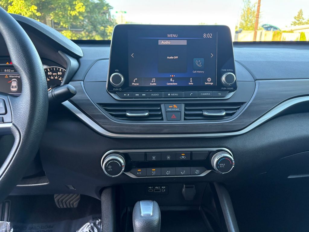 2024 Nissan Altima 2.5 SV photo 19