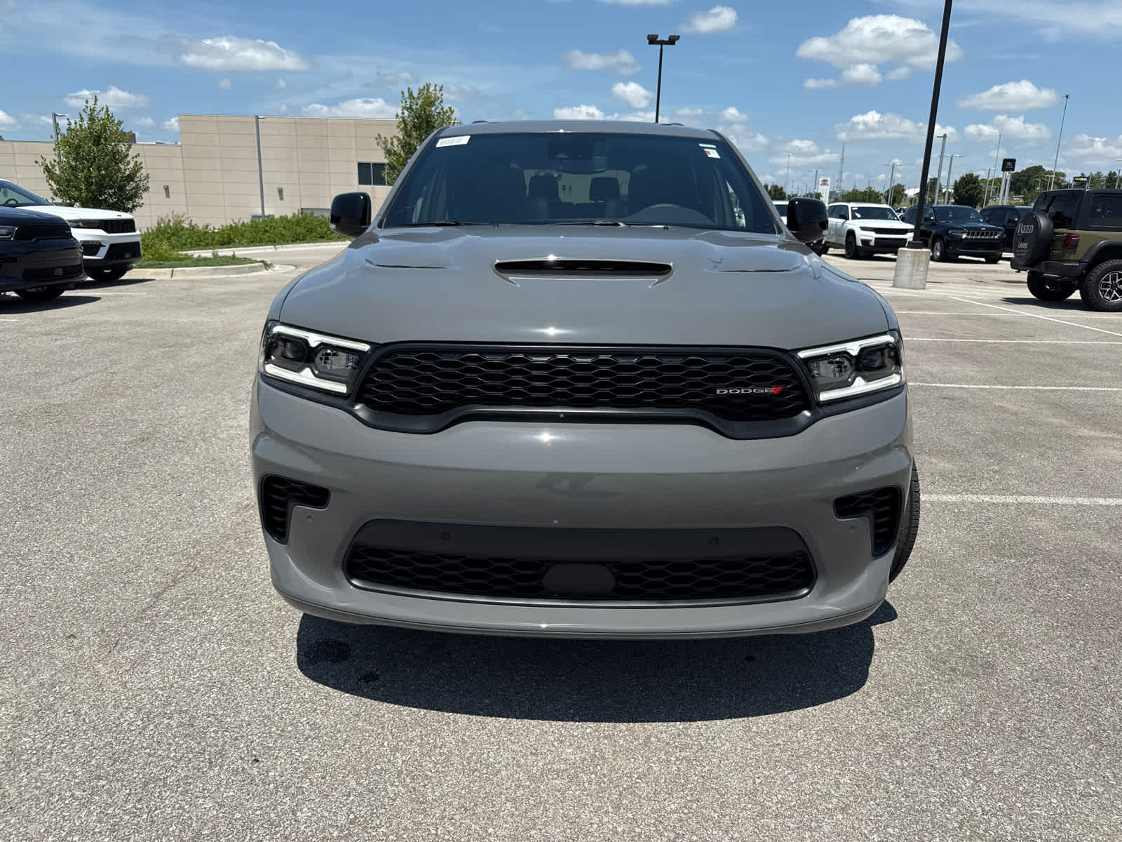 2025 Dodge Durango R/T Plus photo 2