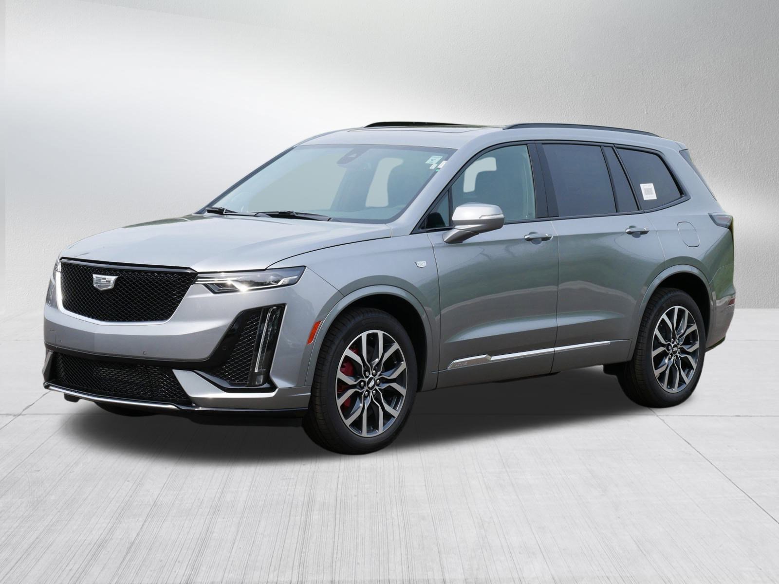 2025 Cadillac XT6 Sport photo 3