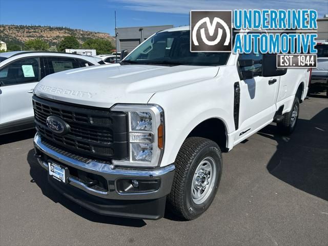 2025 Ford F-250 Super Duty XL's photo