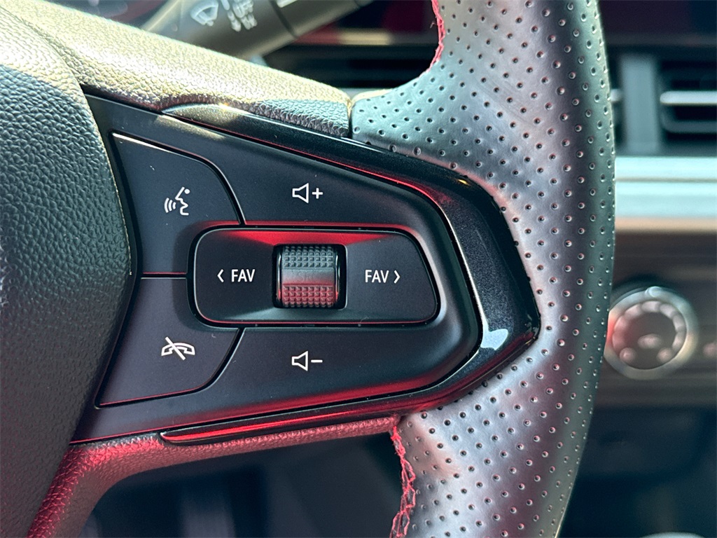 2024 Chevrolet Trax photo 23