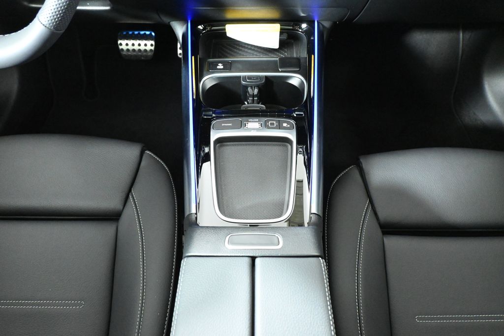 2025 Mercedes Benz GLA AMG 35 4MATIC photo 19