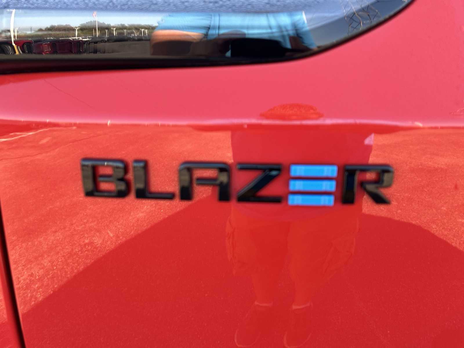 2025 Chevrolet Blazer EV photo 28