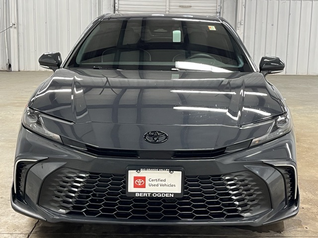 2025 Toyota Camry SE photo 2