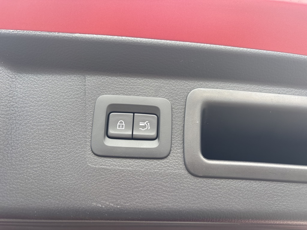 2025 Mazda CX-50 Premium photo 7