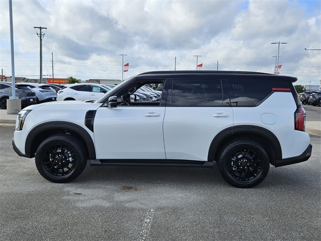2025 Nissan Armada photo 4