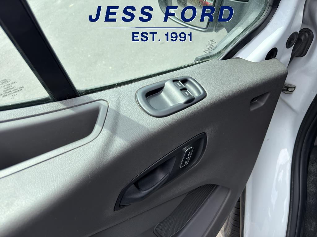 2023 Ford Transit Van Cargo photo 10