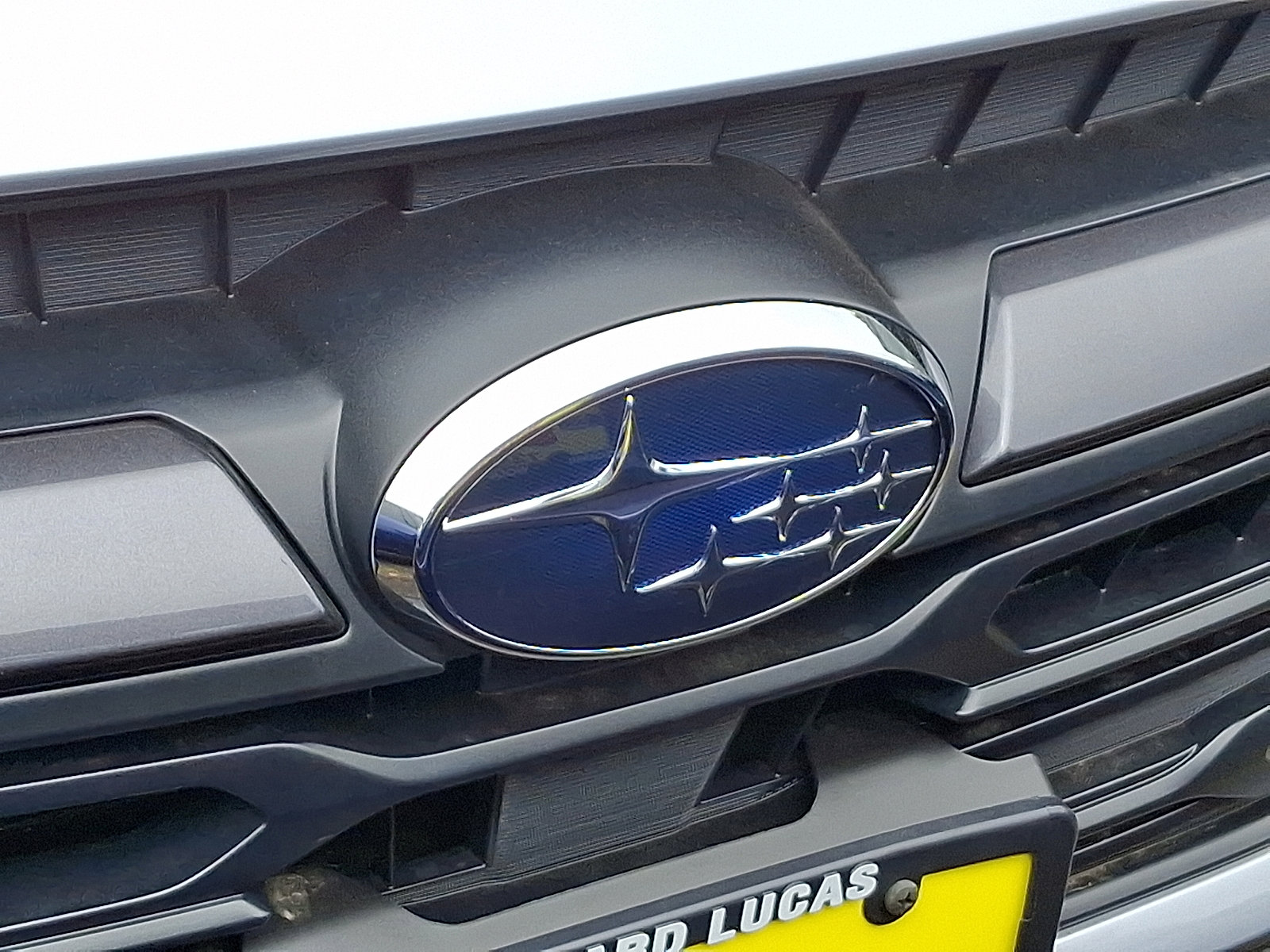 2025 Subaru Outback Premium photo 4