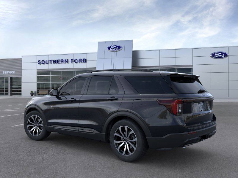 2025 Ford Explorer ST-Line photo 3