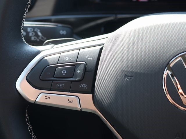 2026 Volkswagen Atlas SE Technology photo 13