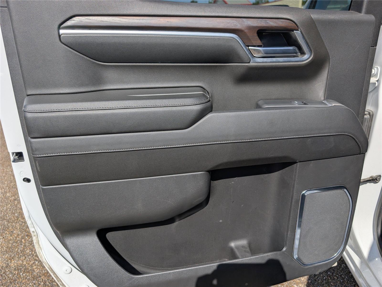 2024 Gmc Sierra 1500 SLT photo 32