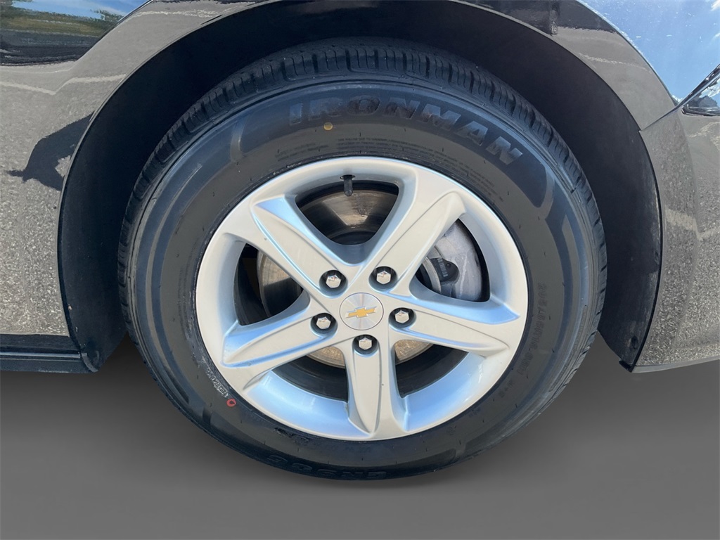 2024 Chevrolet Malibu 1LT photo 13