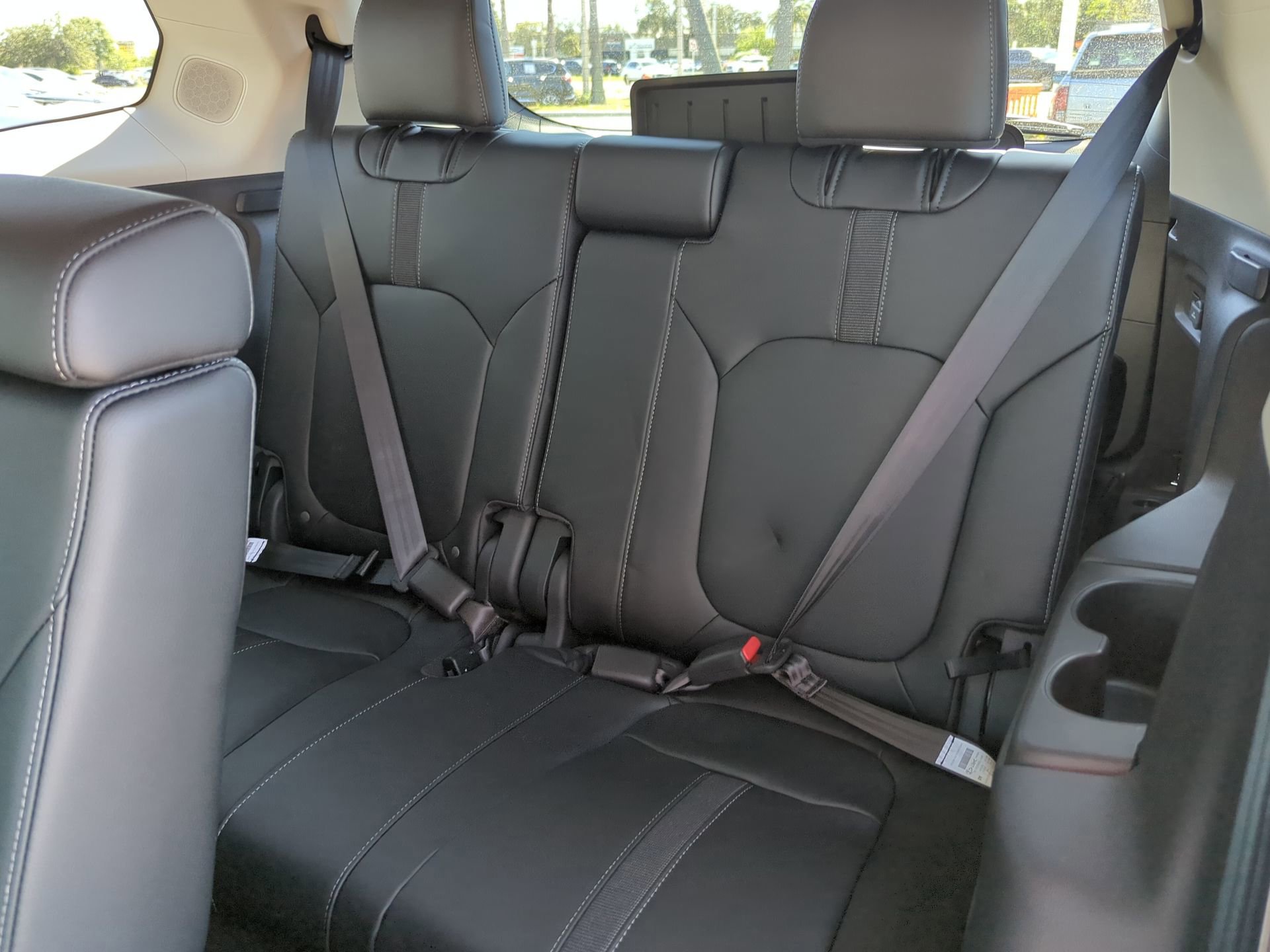 2025 Honda Pilot Touring photo 18