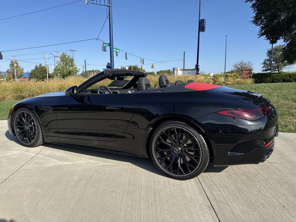2026 Mercedes Benz SL AMG 55 photo 3