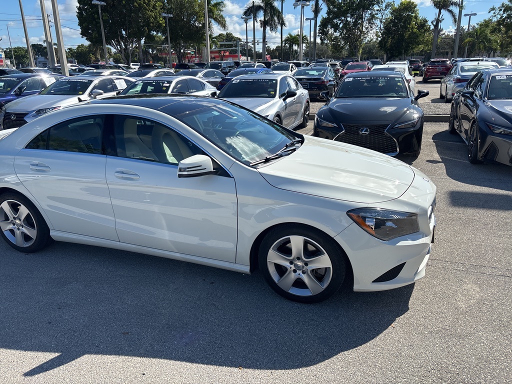 2016 Mercedes Benz CLA 250 4MATIC photo 3