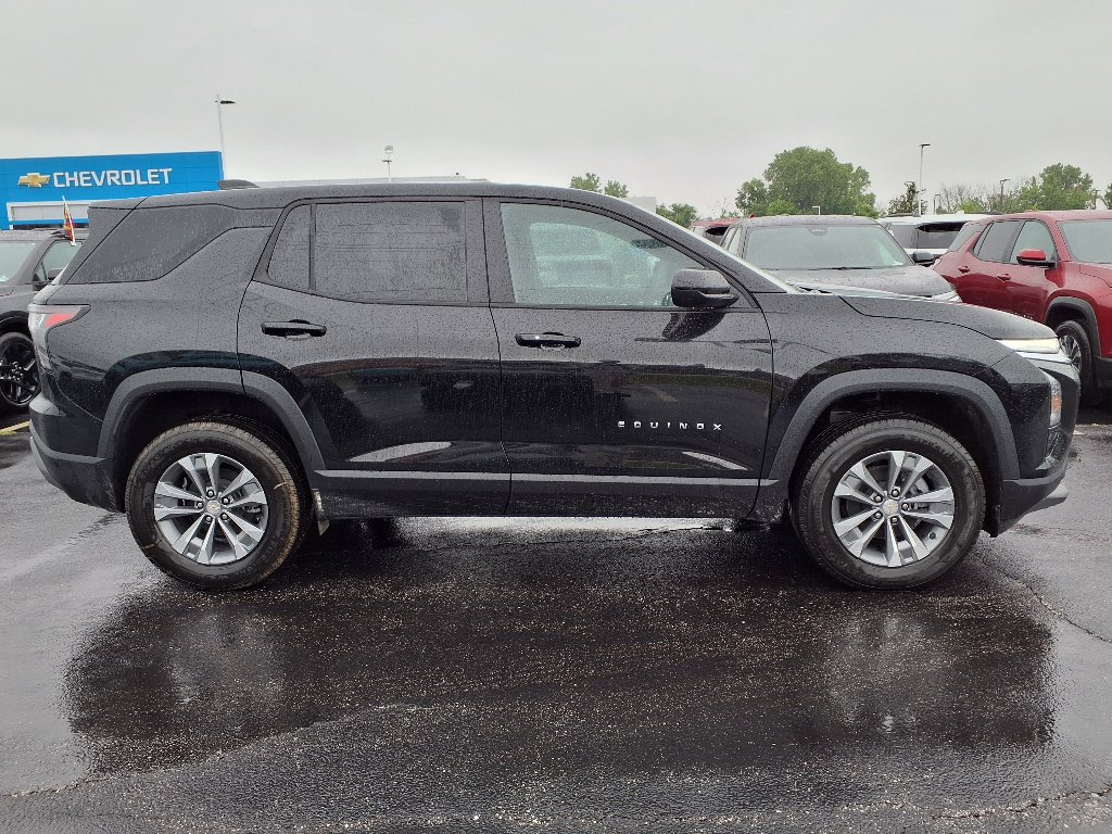 2026 Chevrolet Equinox LT photo 15
