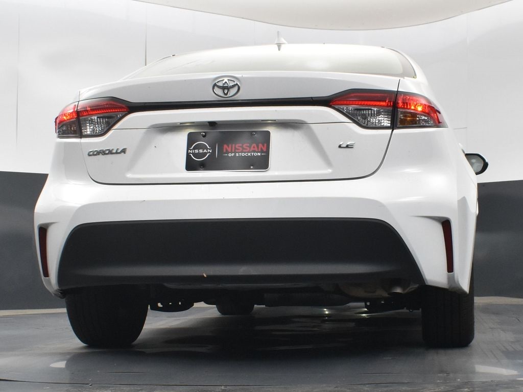 2024 Toyota Corolla LE photo 14