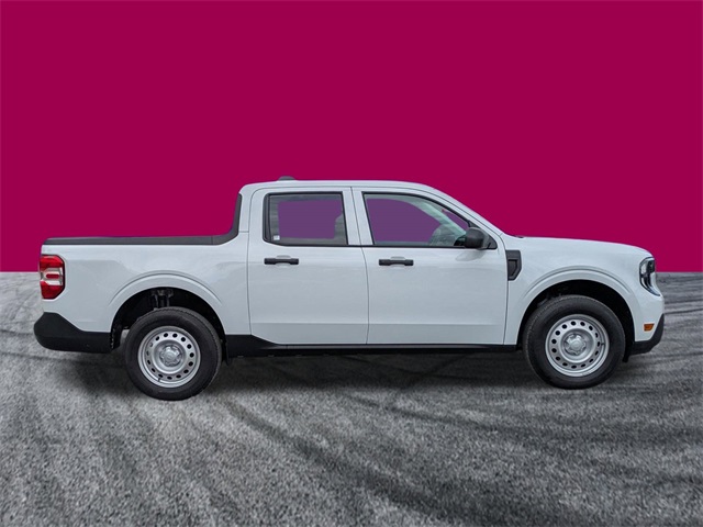2025 Ford Maverick XL photo 2