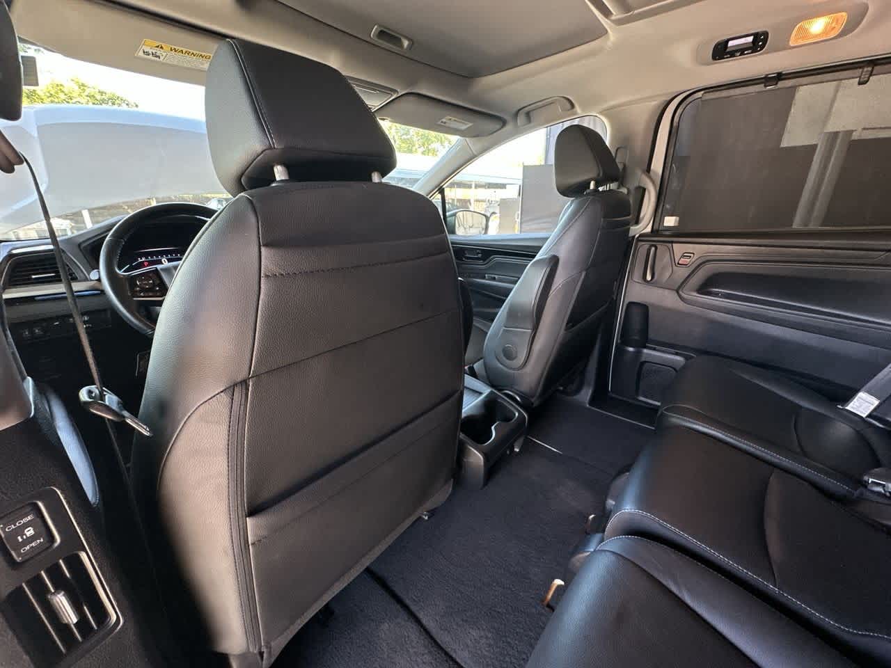 2022 Honda Odyssey Touring photo 20
