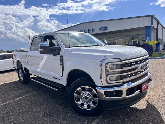 2026 Ford F-250 Super Duty Lariat's photo