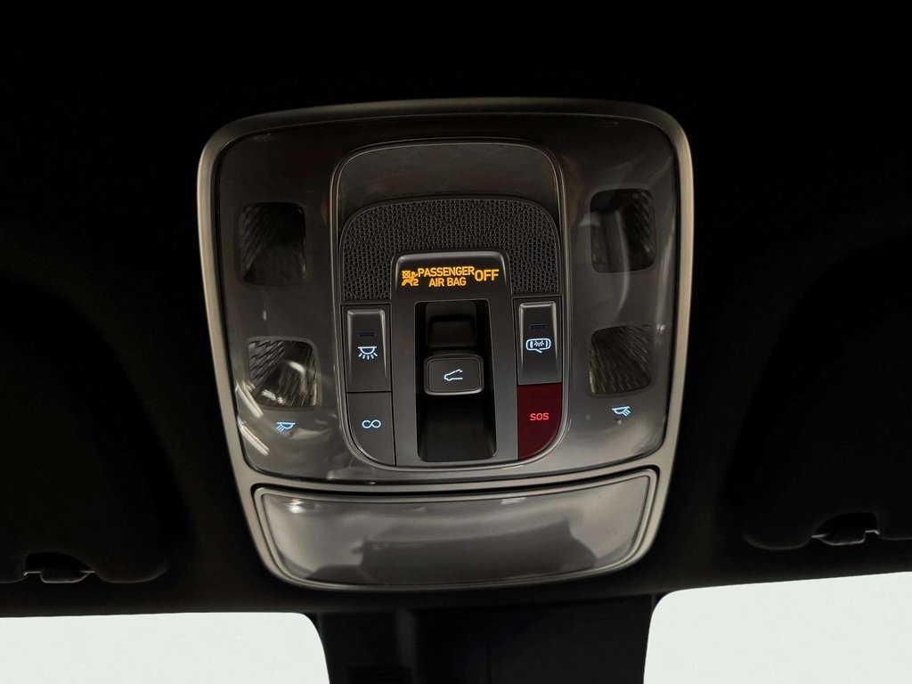 2025 Genesis GV70 2.5T Sport Prestige photo 23