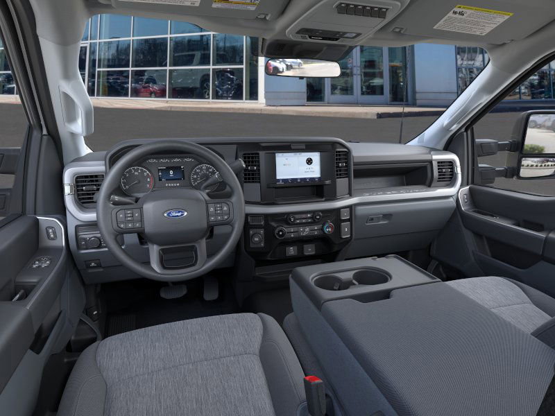 2026 Ford F-350 XL photo 9