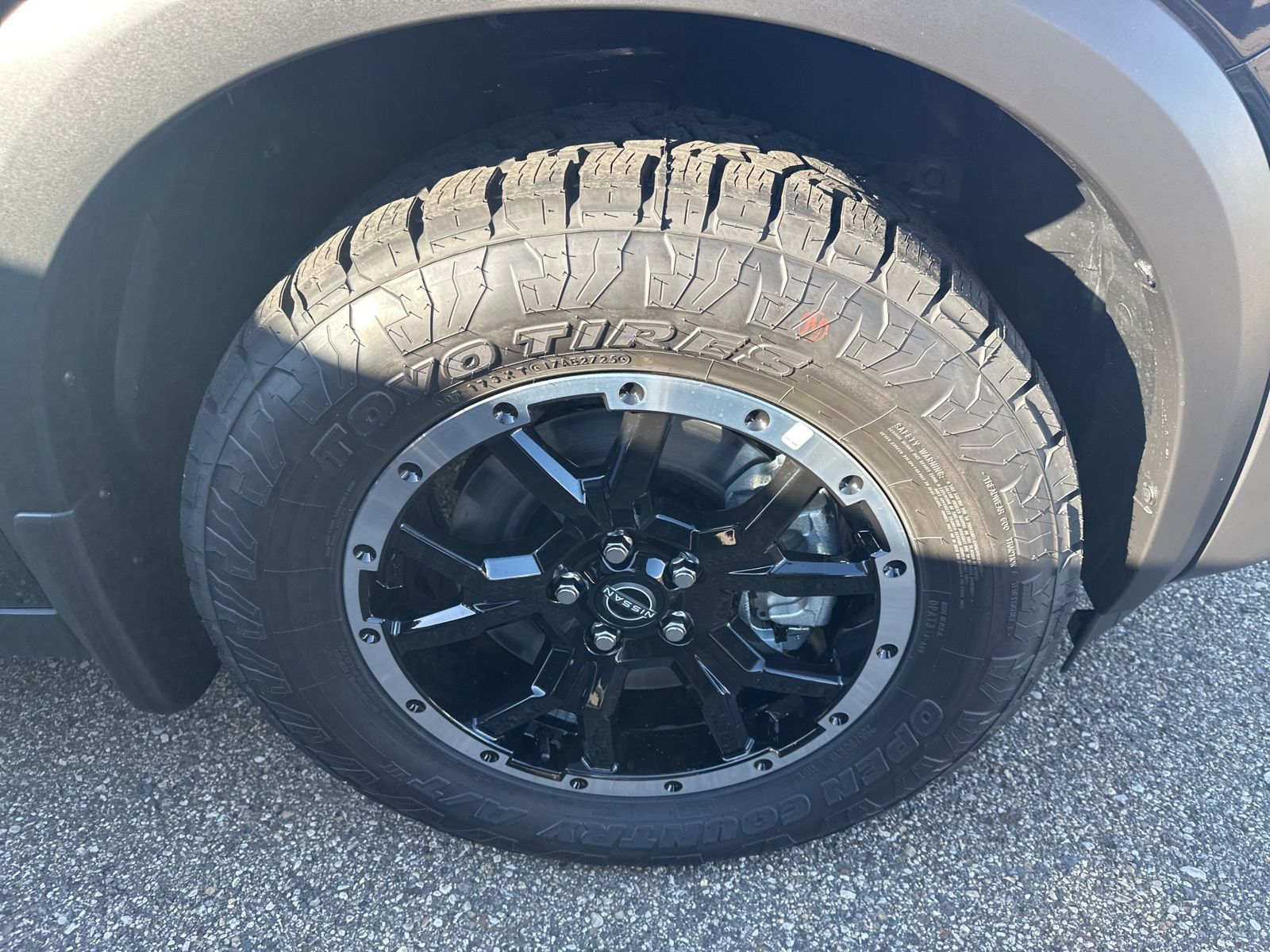 2025 Nissan Pathfinder Rock Creek photo 2