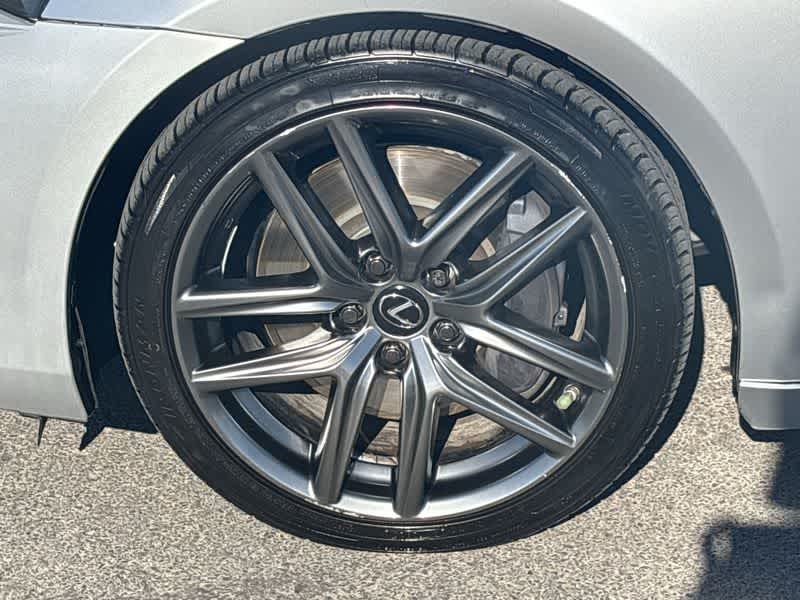 2019 Lexus IS 350 AWD photo 12