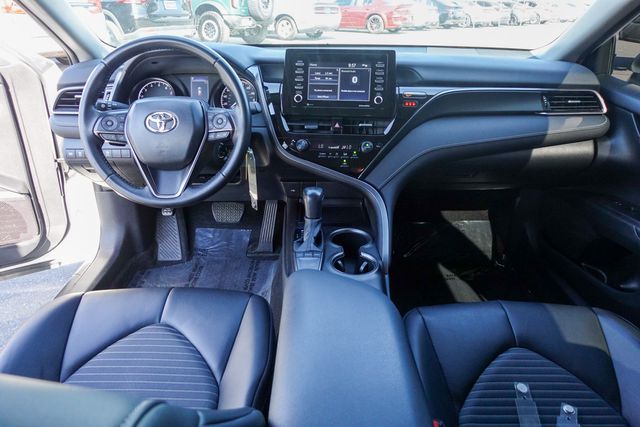 2023 Toyota Camry SE photo 24