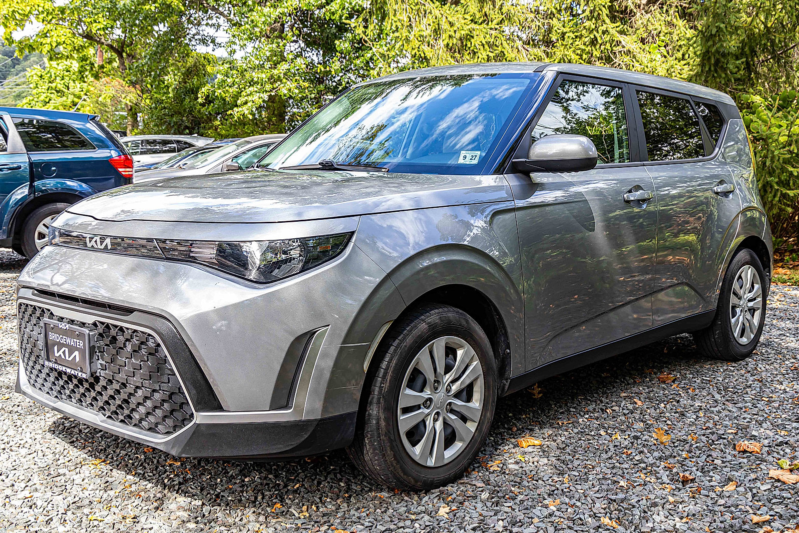 2023 Kia Soul LX photo 3