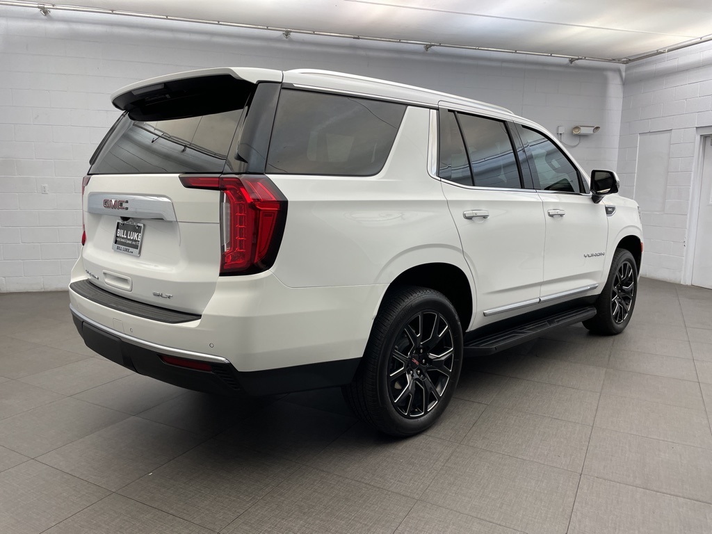 2024 Gmc Yukon SLT photo 4