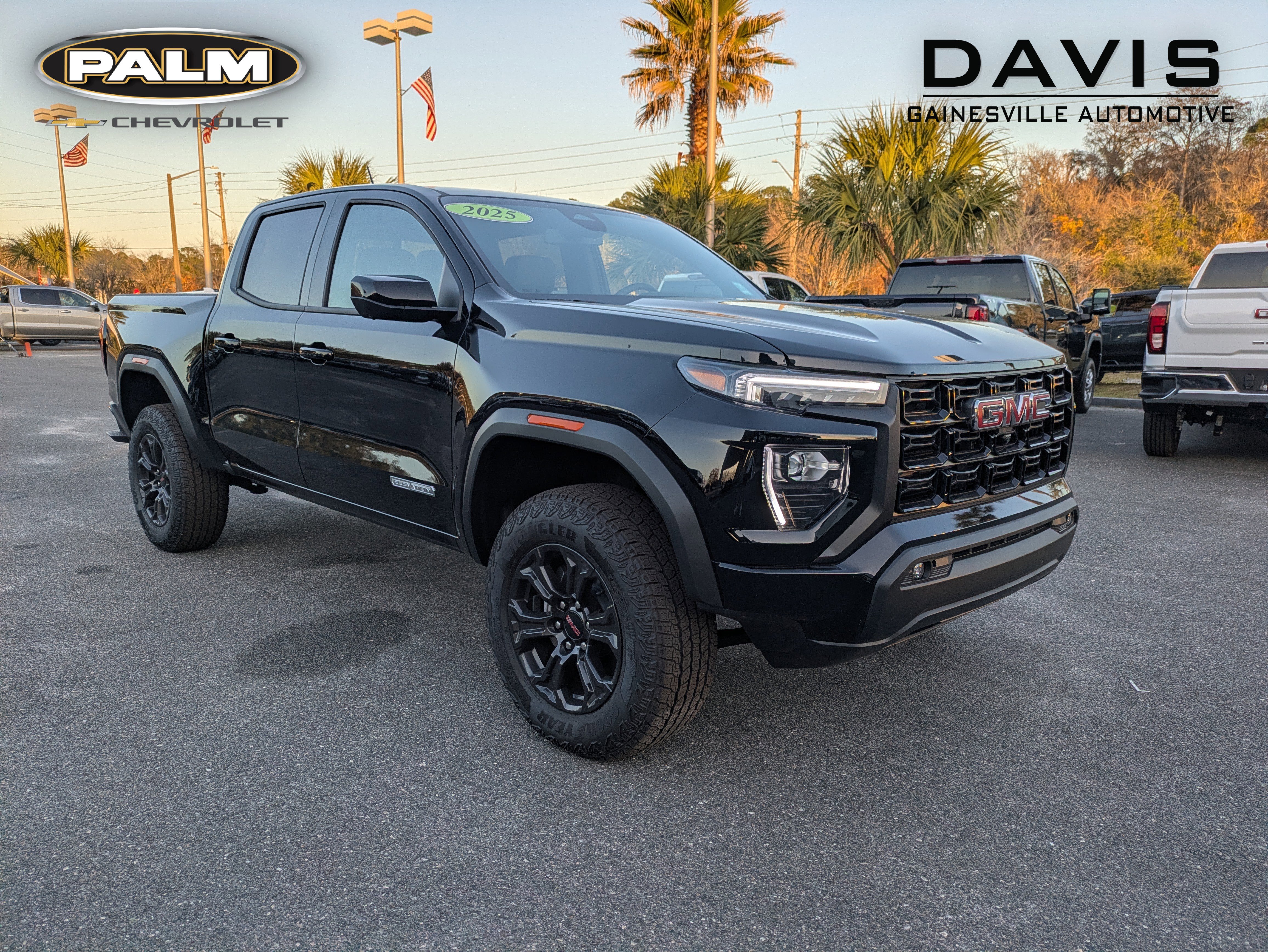 2025 GMC Canyon Elevation's photo