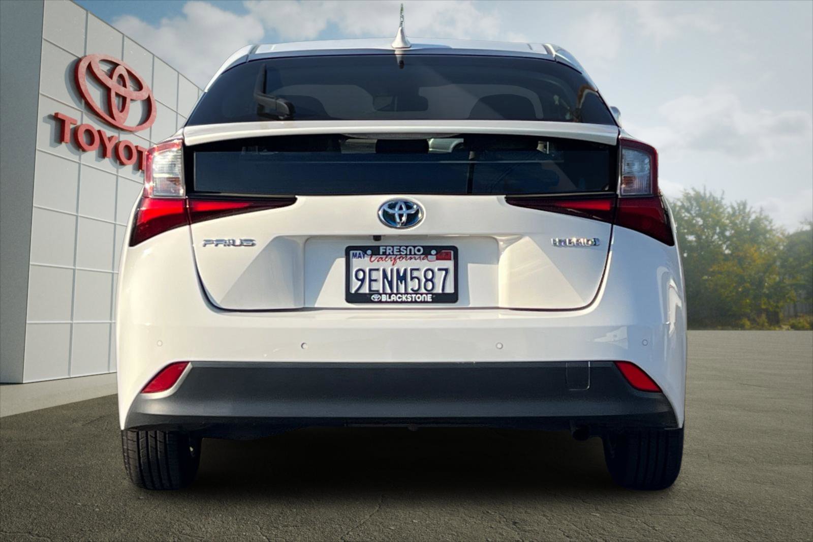 2021 Toyota Prius L Eco photo 4