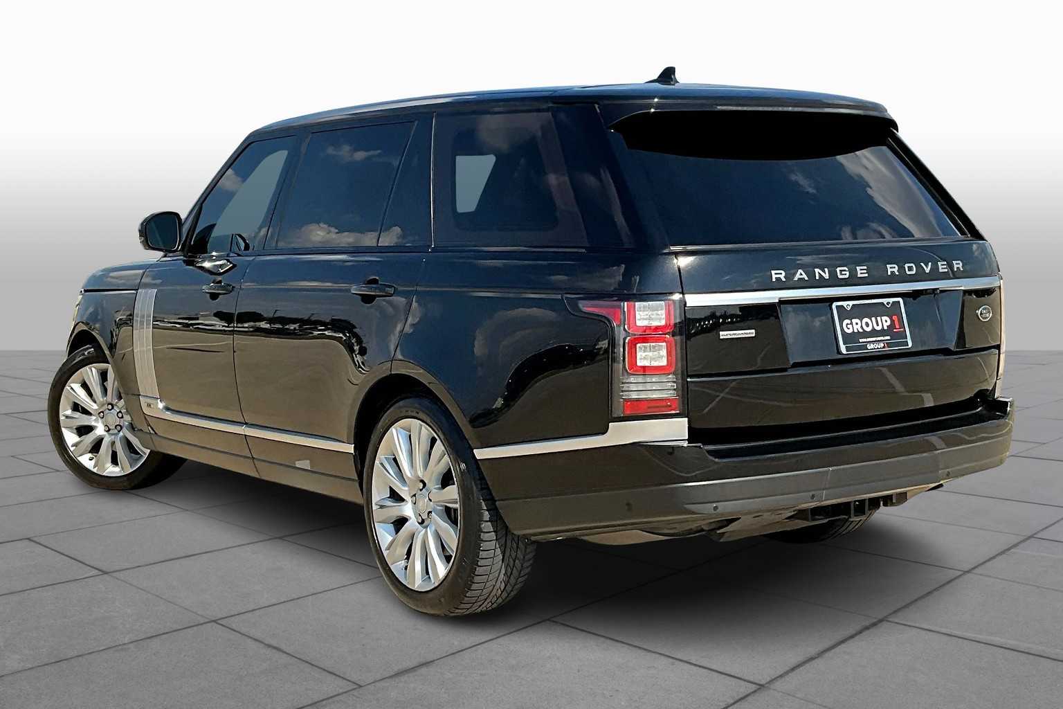 2016 Land Rover Range Rover SuperCharged photo 10