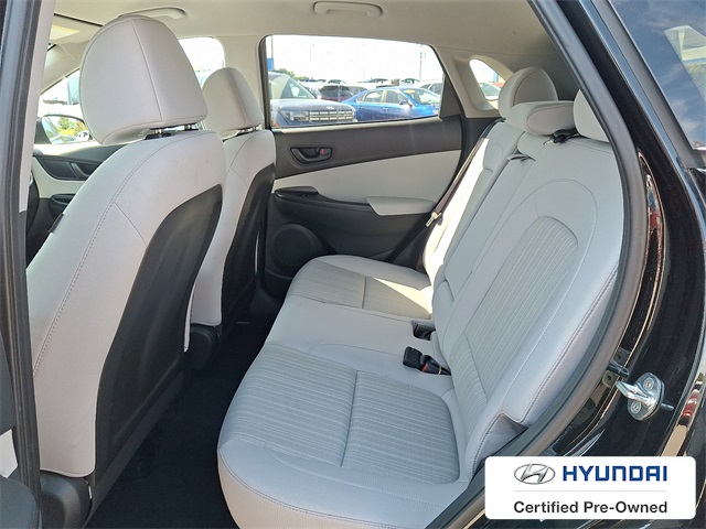 2022 Hyundai Kona SEL photo 8