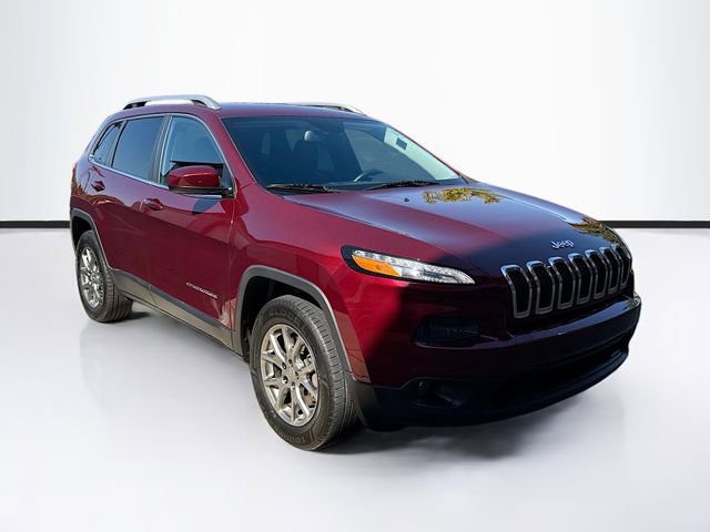 2018 Jeep Cherokee Latitude photo 2