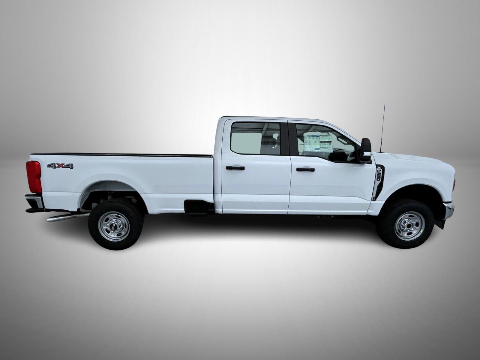 2026 Ford F-250 photo 4