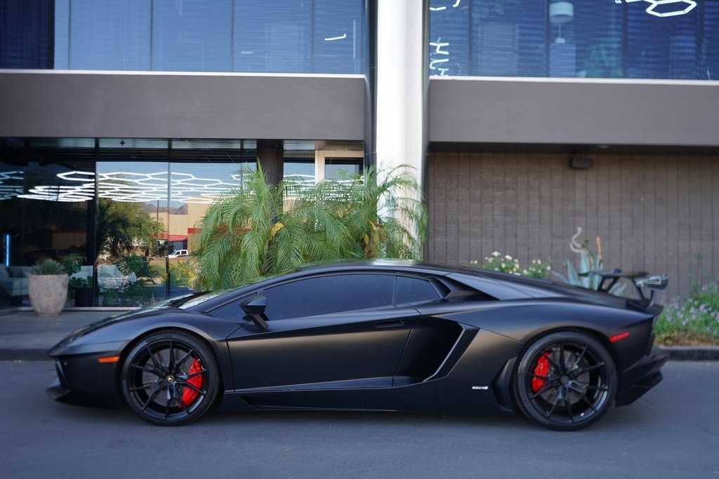 2012 Lamborghini Aventador photo 5
