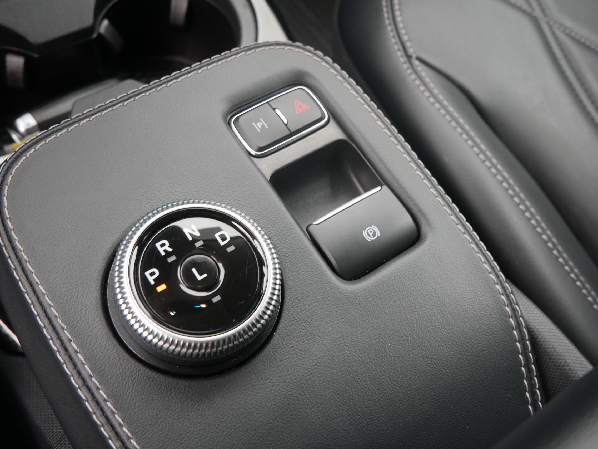 2022 Ford Mustang Mach-E Select photo 12