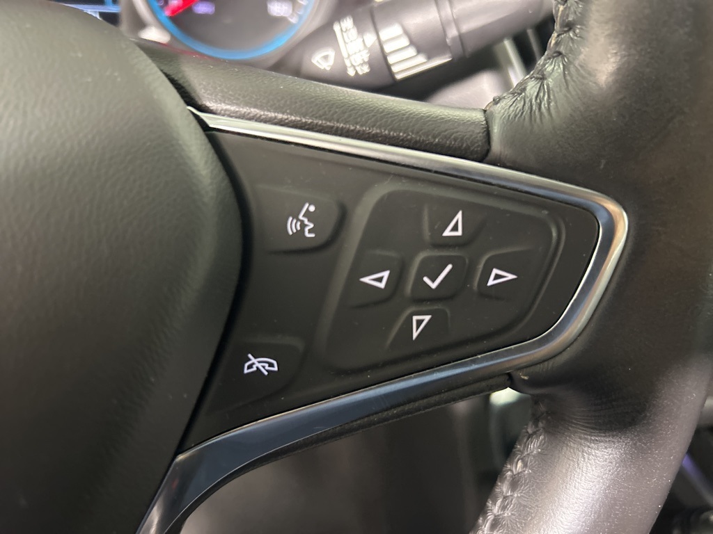 2018 Chevrolet Malibu Premier photo 23