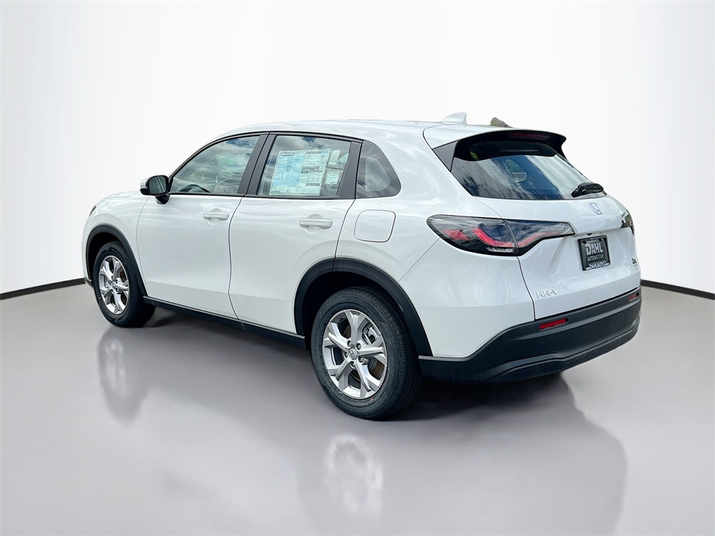 2025 Honda HR-V LX photo 9