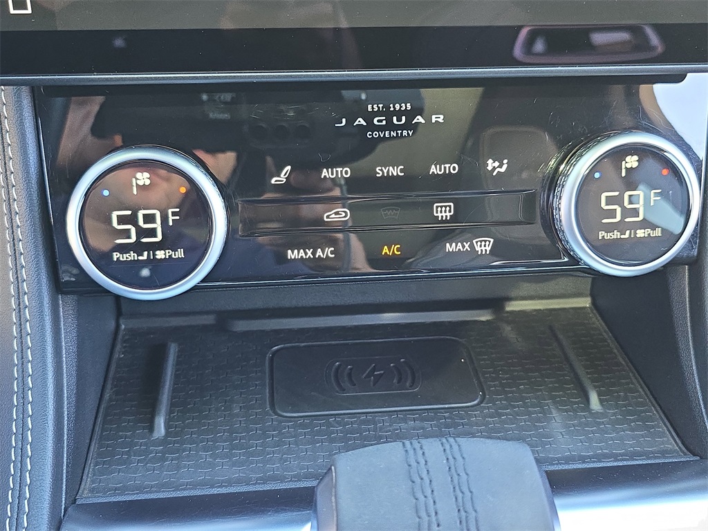 2025 Jaguar F-PACE P400 R-Dynamic S photo 24