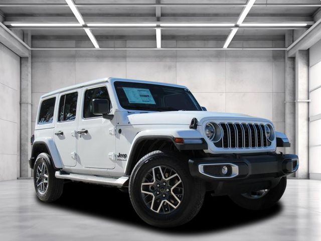 2026 Jeep Wrangler 4-Door Sahara's photo