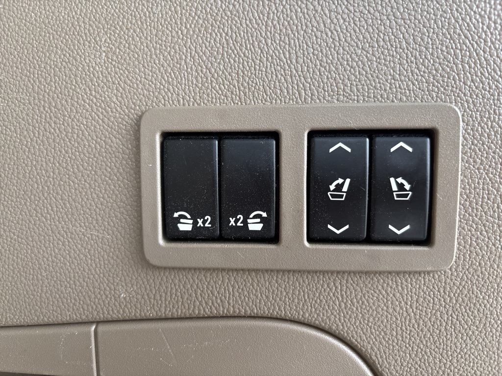 2018 Gmc Yukon SLT photo 16