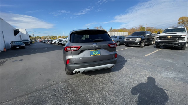 2023 FORD ESCAPE - Image 7
