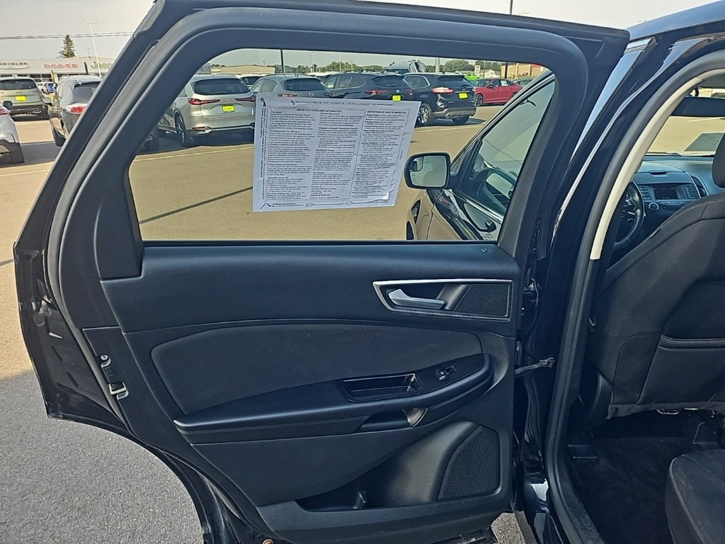 2016 Ford Edge SEL photo 21