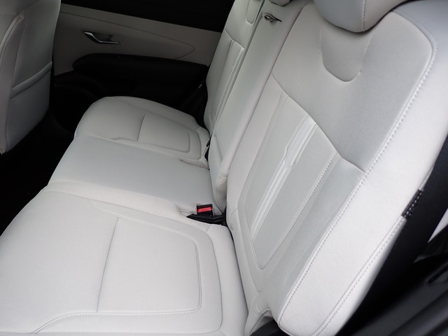 2025 Hyundai Tucson SEL photo 12