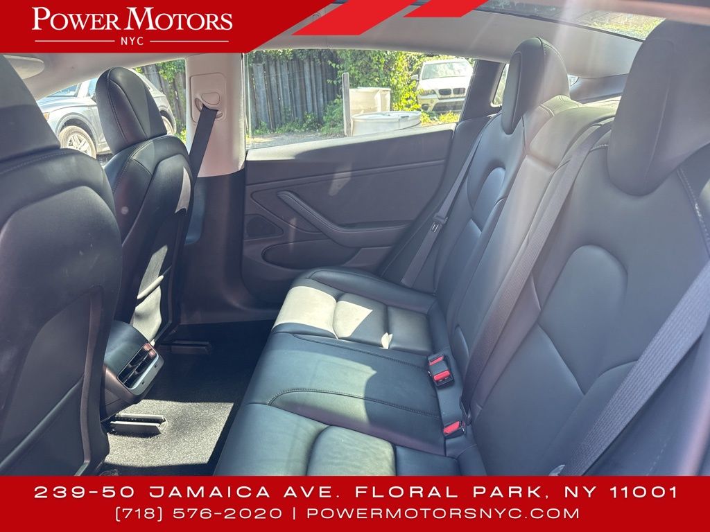 2019 Tesla Model 3 Long Range photo 19