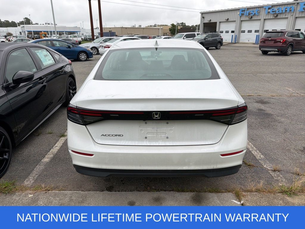 2023 Honda Accord 1.5T EX photo 4