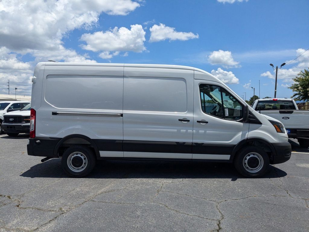 2025 Ford Transit photo 3